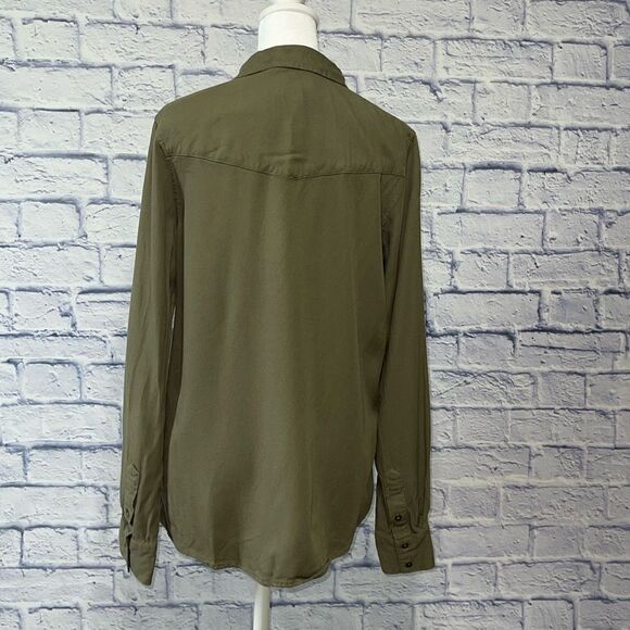 Jessica Simpson Burnt Olive Pearl Floral Embroidered Long Sleeve Button Down Top - Picture 7 of 15